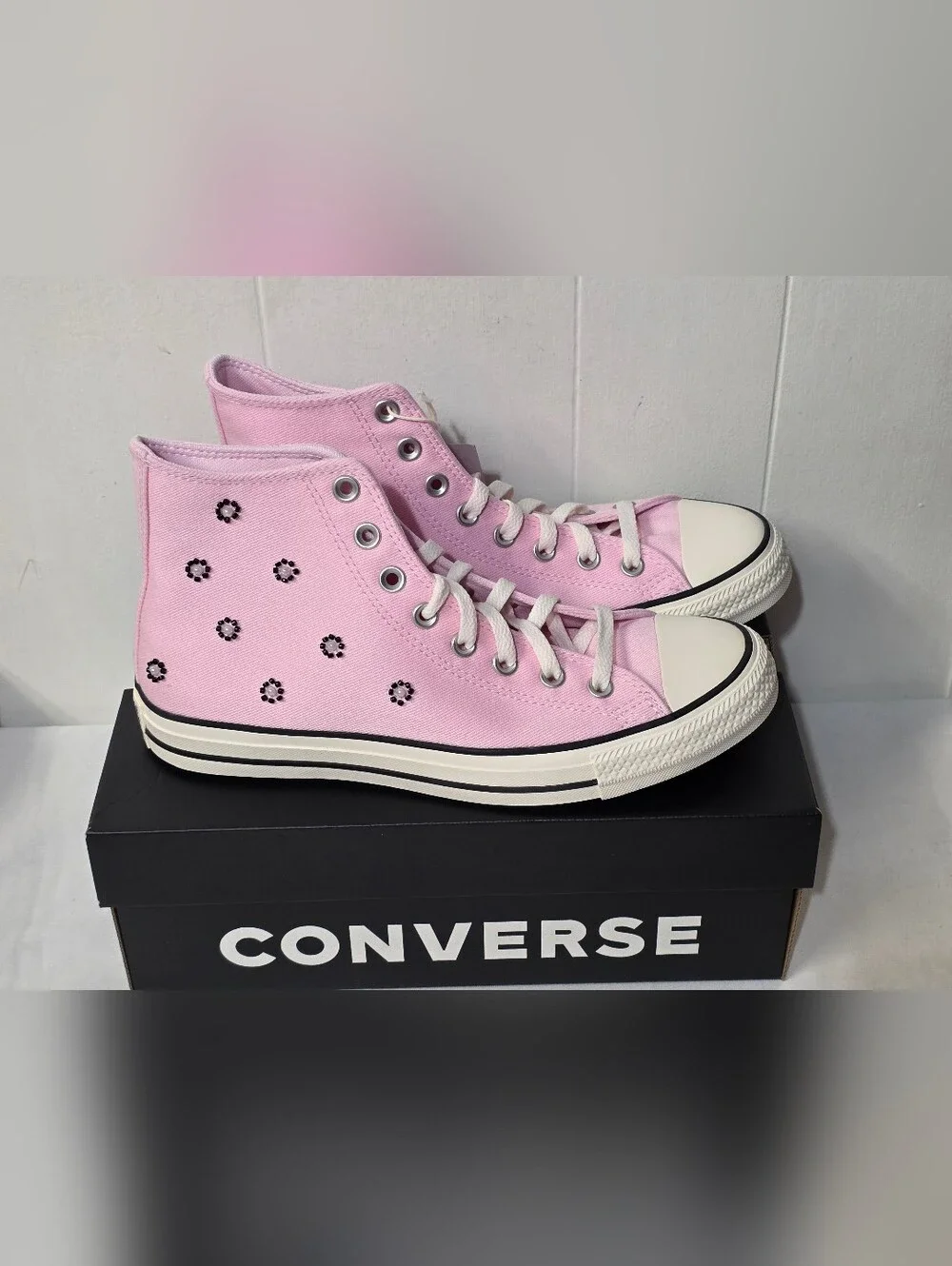 Converse Chuck Taylor All Star High-Top Lace-up Beaded Sneakers Womens Size 9